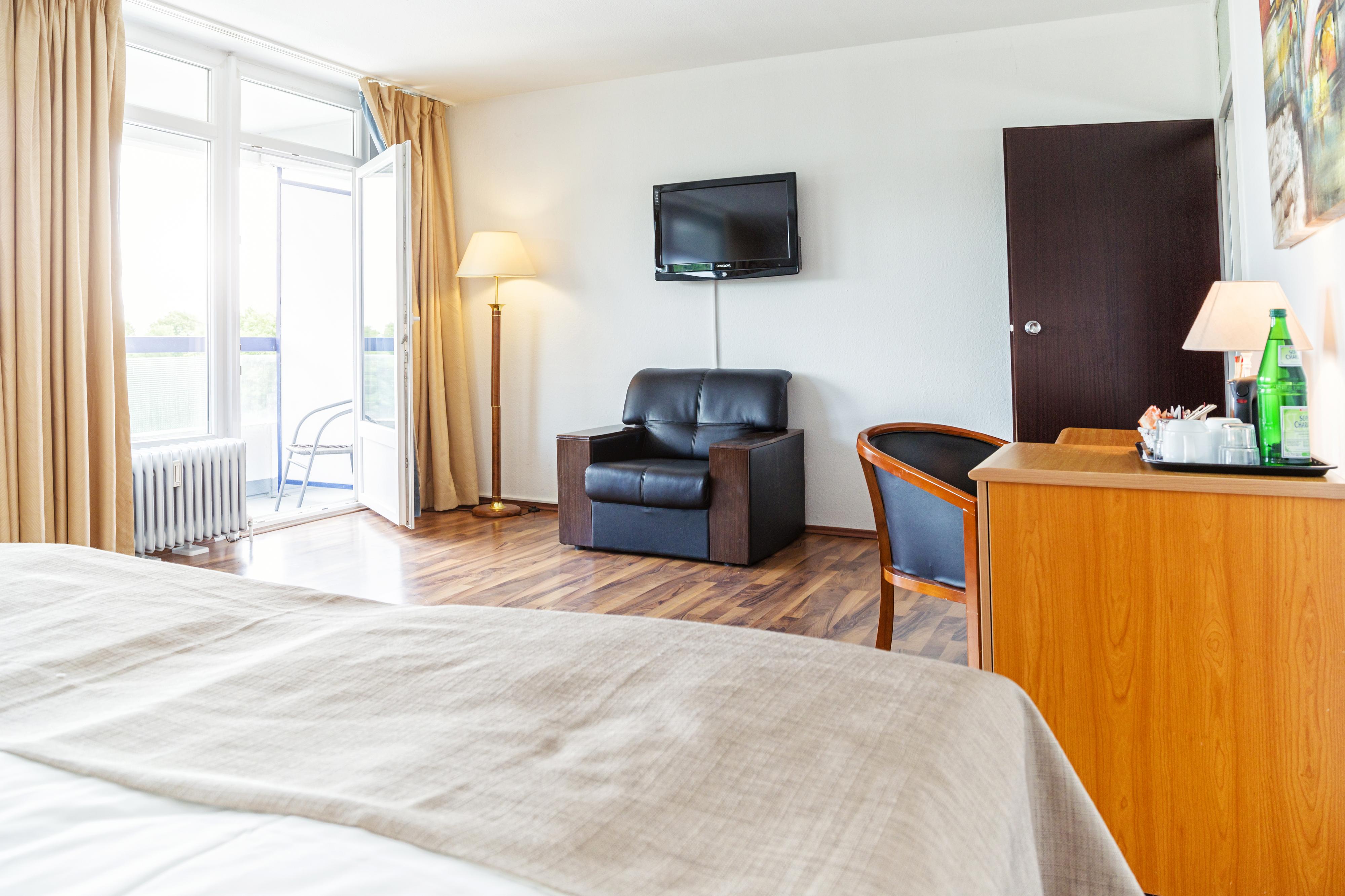Hotel Ploener See By Tulip Inn Ngoại thất bức ảnh